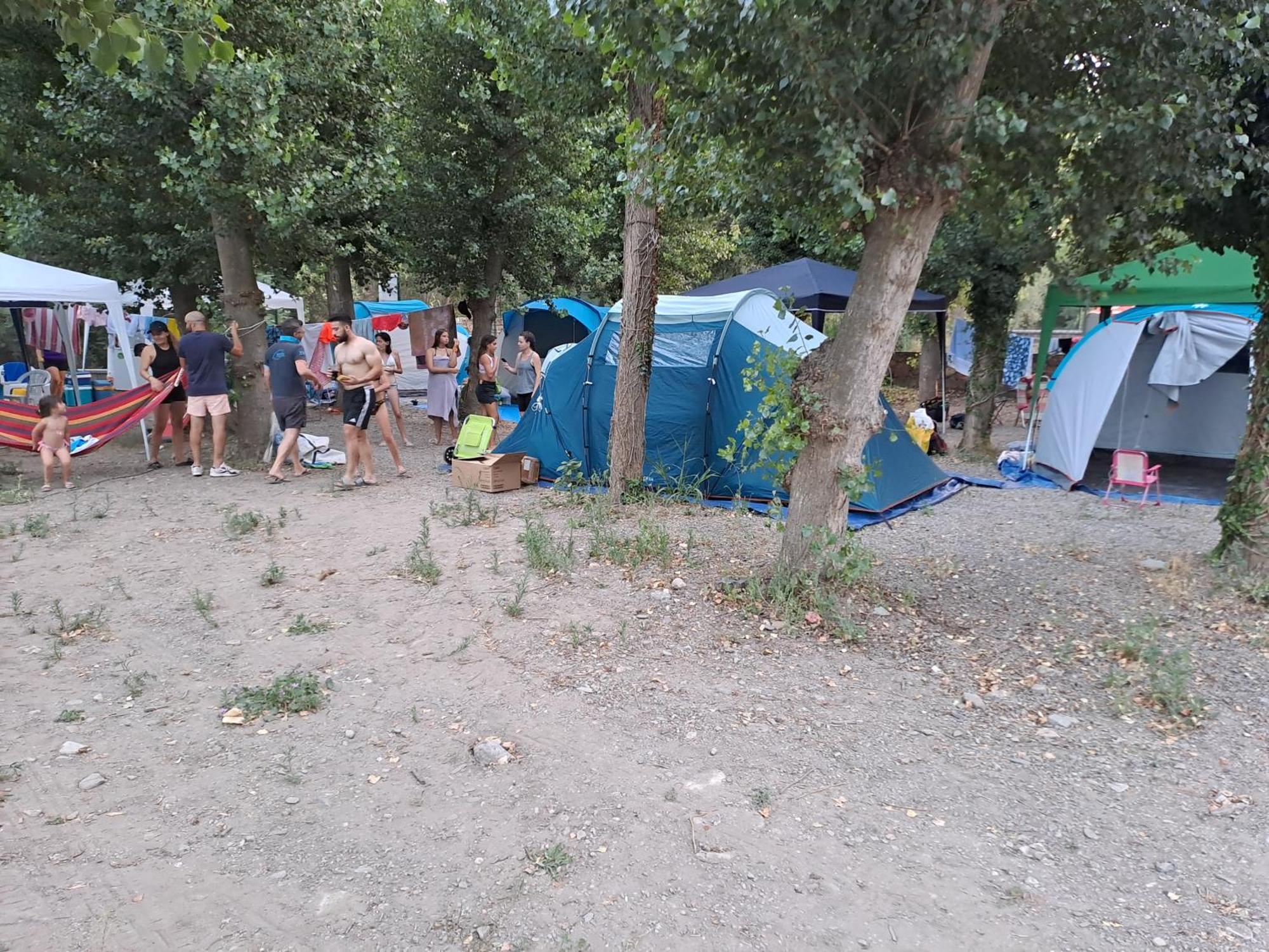 Fondón Camping Valle Del Andarax מראה חיצוני תמונה